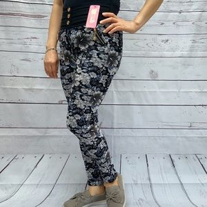 Floral Pattern Leggings